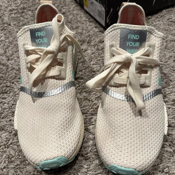 adidas NMD R1 Star Wars "The Mandalorian" The Child" shoes, size 9 women's - Picture 1 of 7